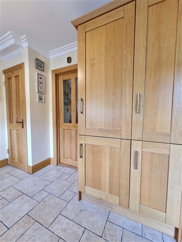 61 College Grove, Ennis, Co. Clare
