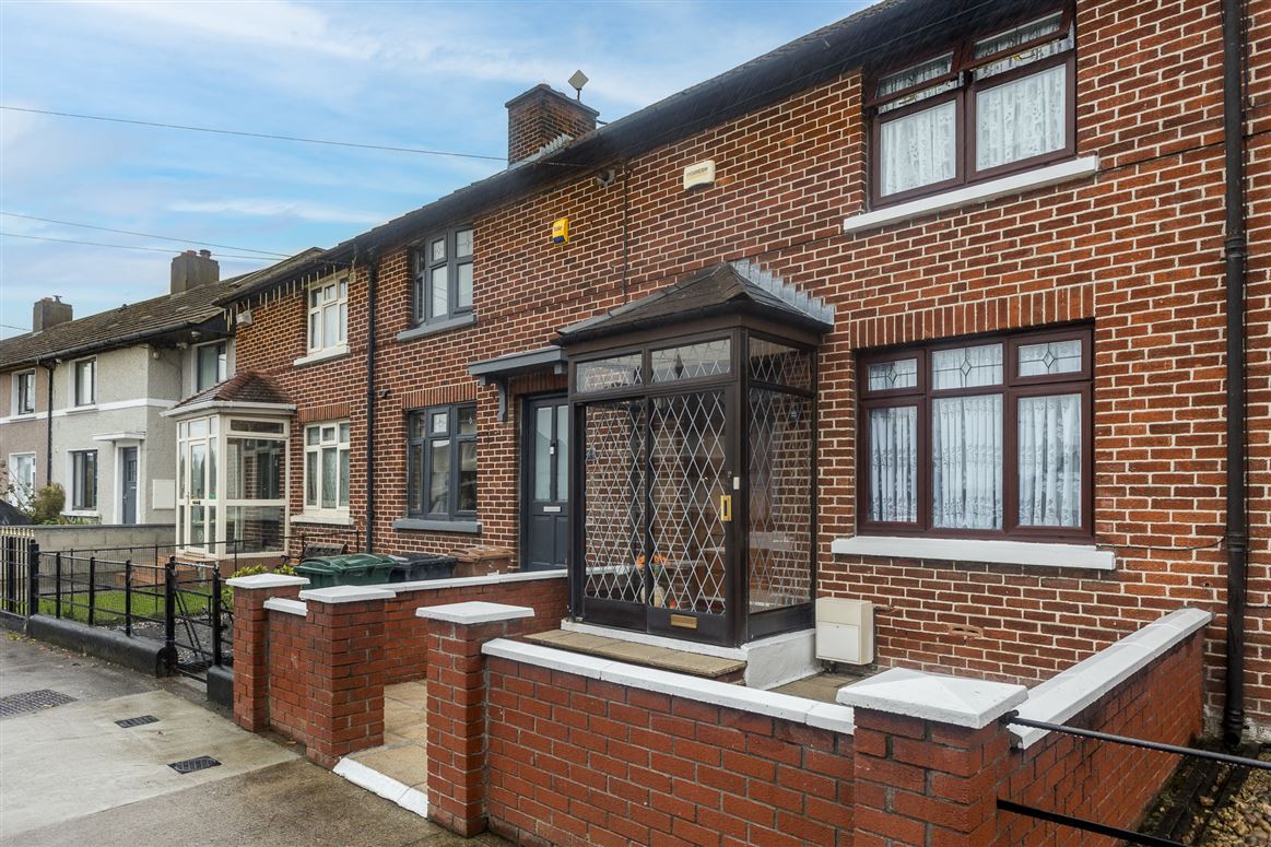 55 Larkhill Road, Whitehall, Dublin 9 Smith & Butler Estates 4729969 MyHome.ie Residential