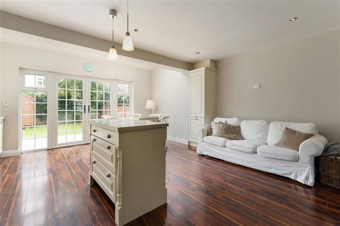 114 Park Drive Avenue, Castleknock, Dublin 15
