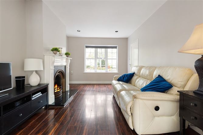 114 Park Drive Avenue, Castleknock, Dublin 15