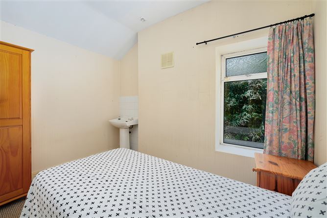 8 GOLDSMITH STREET, Phibsborough, Dublin 7