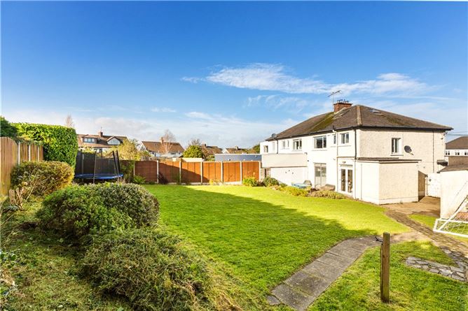 25 Springhill Park, Killiney, Co. Dublin