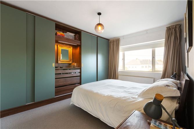 25 Springhill Park, Killiney, Co. Dublin