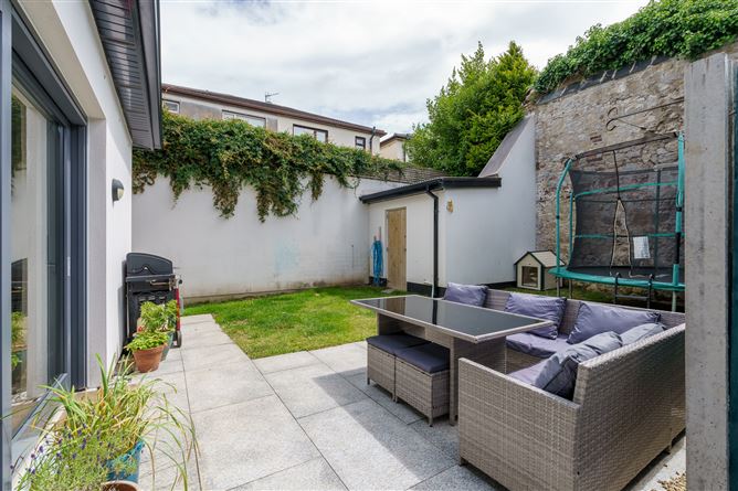 2 Knocknagarm Park, Glenageary, Dublin