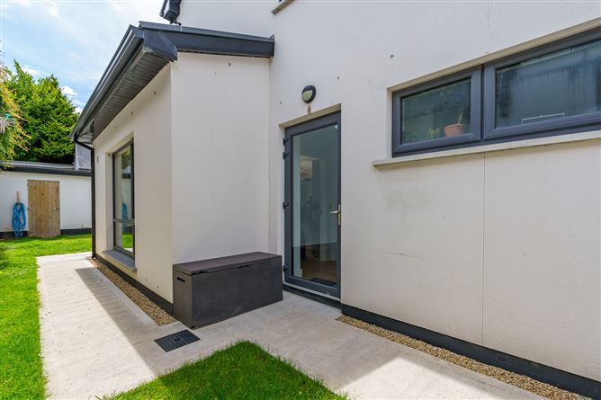 2 Knocknagarm Park, Glenageary, Dublin