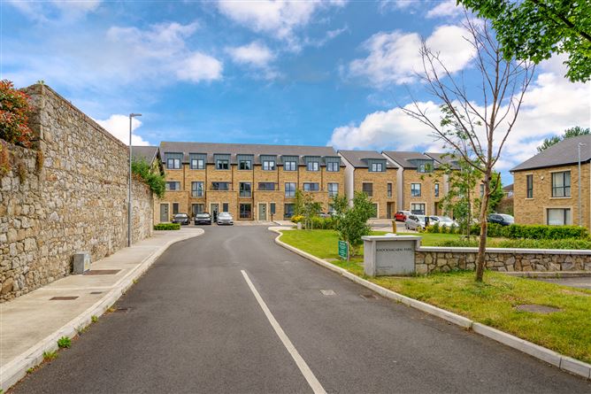 2 Knocknagarm Park, Glenageary, Dublin