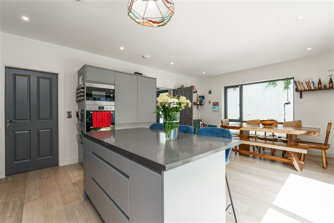 2 Knocknagarm Park, Glenageary, Dublin