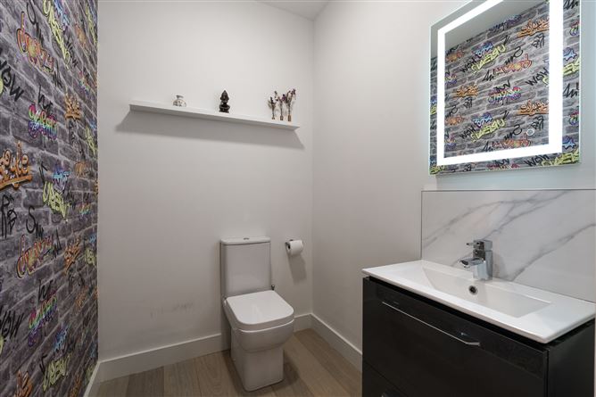 2 Knocknagarm Park, Glenageary, Dublin