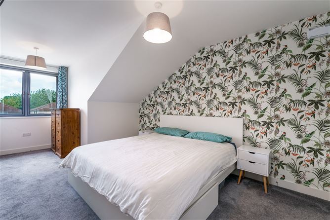 2 Knocknagarm Park, Glenageary, Dublin