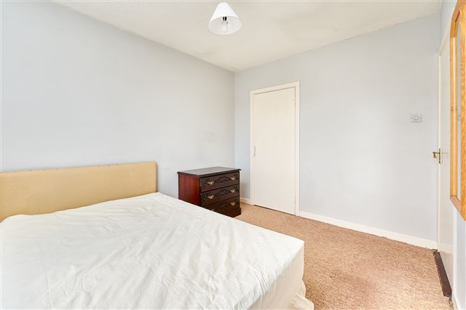 120 Woodlands, Navan, Meath