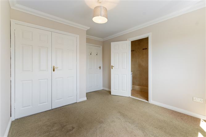 19 The Blennicks, Rosses point, Sligo