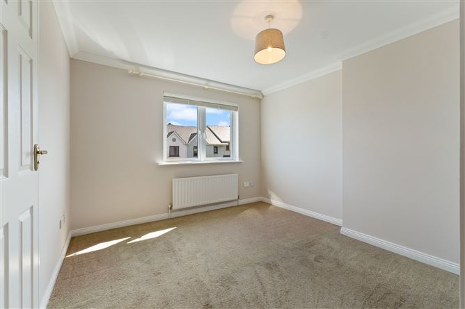 19 The Blennicks, Rosses point, Sligo