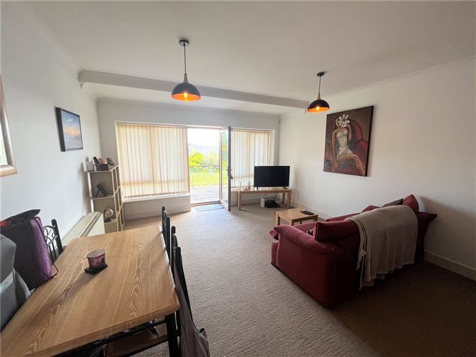 30 Drisin, Ballymoneen Road, Knocknacarra, Galway