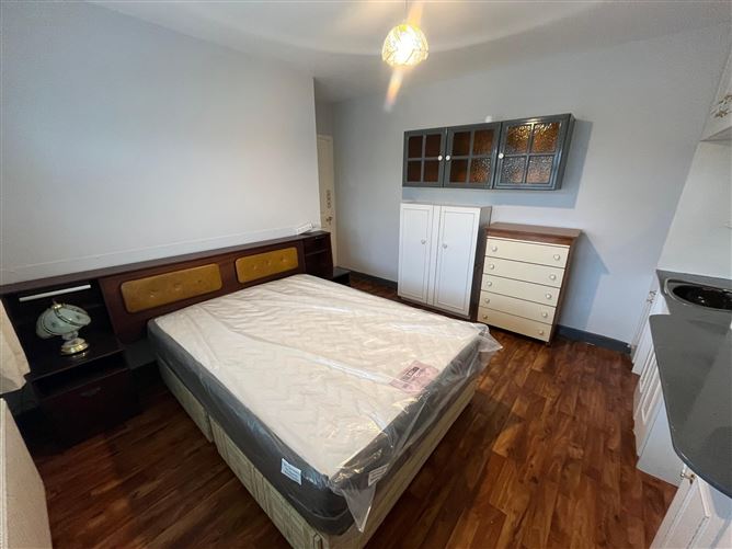 Hillsbrook Avenue, Perrystown, Dublin 12