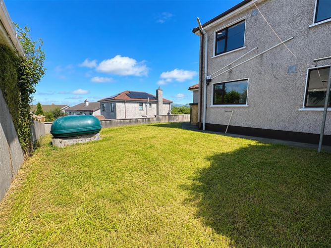 Photo 19 of 21 — 2 Heather View, Tonaphubble, Sligo
