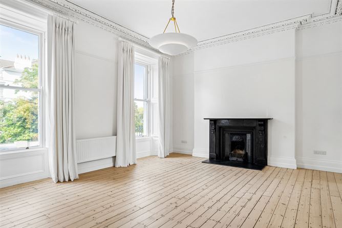 25 Longford Terrace, Monkstown, Blackrock, Co. Dublin, Co. Cork