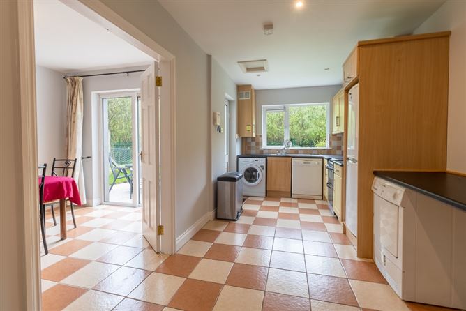 235 Eagle Valley, Wilton, Cork