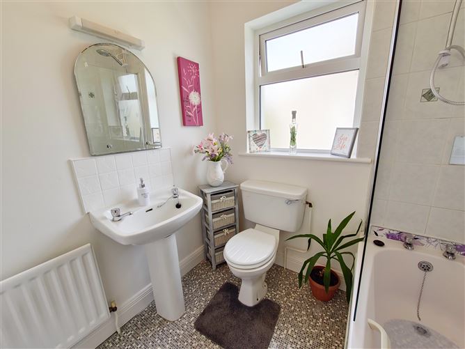 59 Sion Hill, Castlebar, Mayo