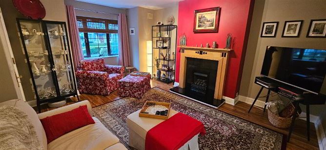 19 Clements Court, Lough Rinn, Mohill, Leitrim