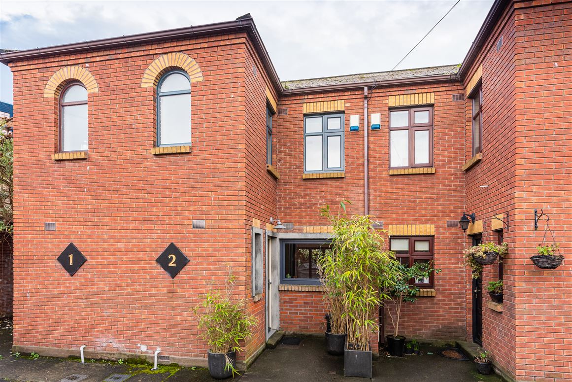 2 Carlingford Court, Grand Canal Street Lwr, Grand Canal Dk, Dublin 2