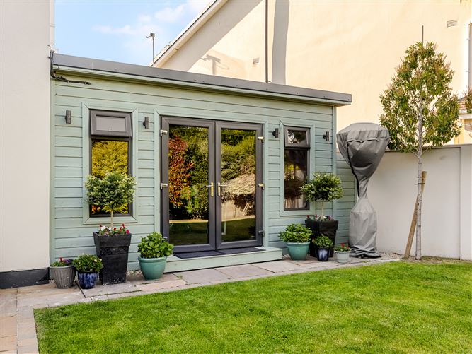 6 Belmont Green, Newbridge, Kildare