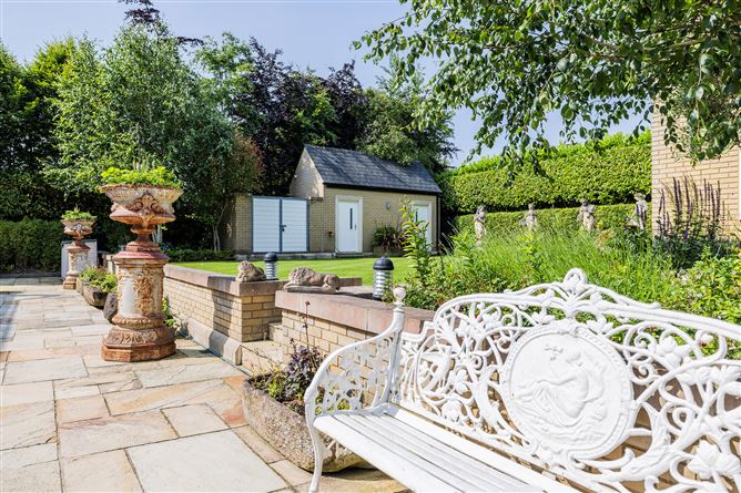 https://photos-a.propertyimages.ie/media/9/7/0/4941079/3cfe01cf-215a-4bb5-be69-649baac82208_l.jpg