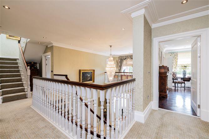 https://photos-a.propertyimages.ie/media/9/7/0/4941079/3cfe01cf-215a-4bb5-be69-649baac82208_l.jpg