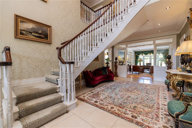 https://photos-a.propertyimages.ie/media/9/7/0/4941079/3cfe01cf-215a-4bb5-be69-649baac82208_l.jpg