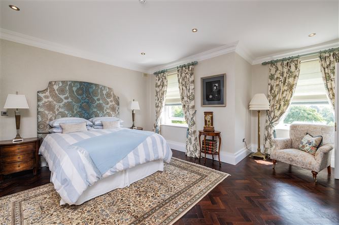 https://photos-a.propertyimages.ie/media/9/7/0/4941079/3cfe01cf-215a-4bb5-be69-649baac82208_l.jpg