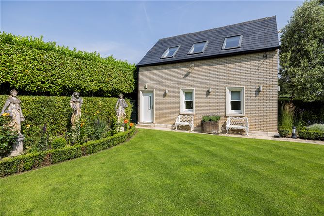 https://photos-a.propertyimages.ie/media/9/7/0/4941079/3cfe01cf-215a-4bb5-be69-649baac82208_l.jpg
