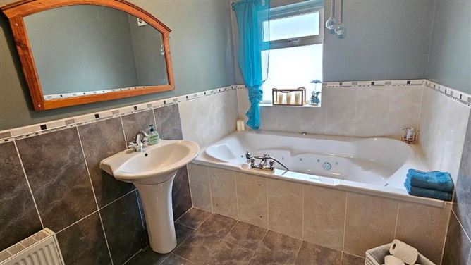 Drumcleavery, Drumsna, Carrick-On-Shannon, Roscommon