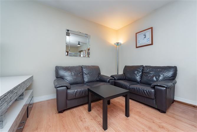 9 The Grove, Leinster Street, Athy, Kildare