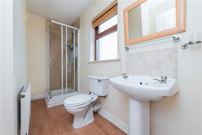 9 The Grove, Leinster Street, Athy, Kildare