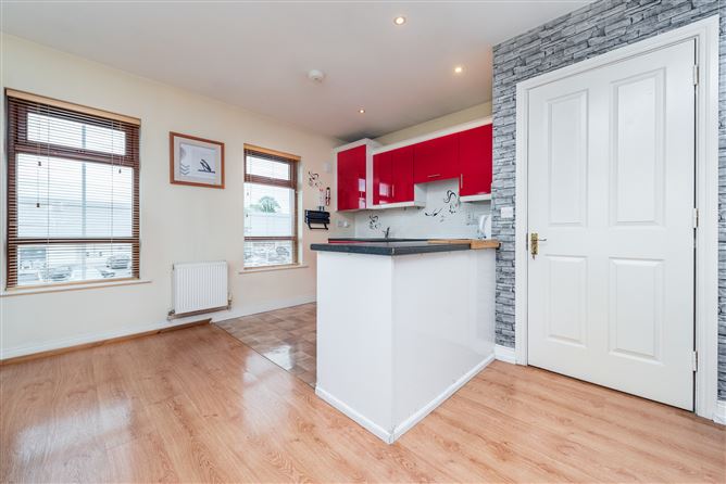 9 The Grove, Leinster Street, Athy, Kildare