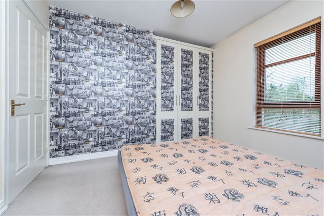 9 The Grove, Leinster Street, Athy, Kildare