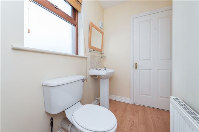 9 The Grove, Leinster Street, Athy, Kildare