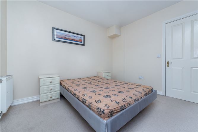 9 The Grove, Leinster Street, Athy, Kildare