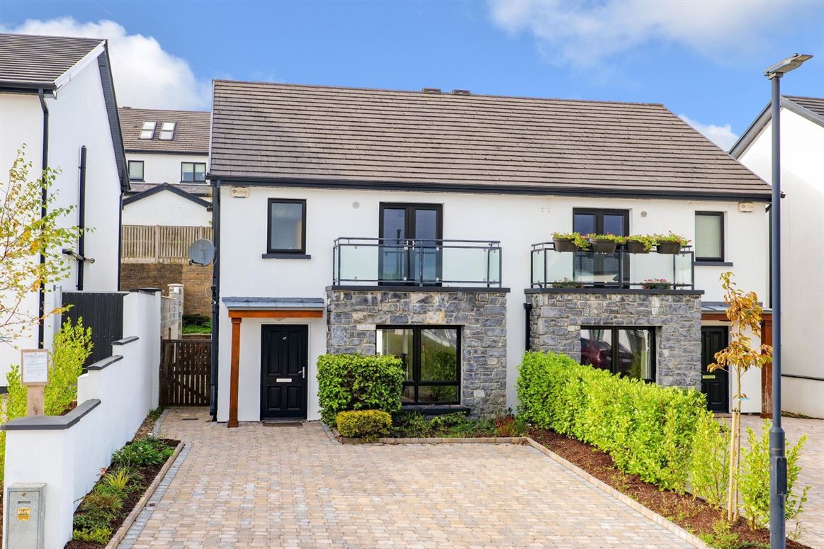 47 Bun Na Coille, Moycullen, Co. Galway