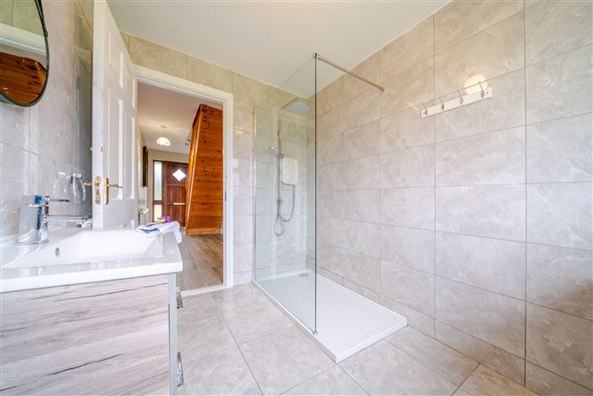 1 Noorey Park, Foxford, Mayo