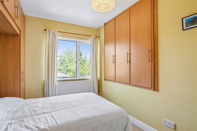 Photo 11 of 19 — 5 Rowanbyrn, Blackrock, Co. Dublin