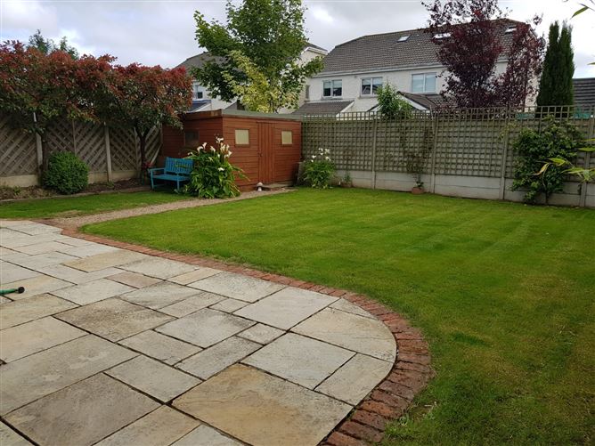 84 Woodstock, Kilcoole, Co. Wicklow