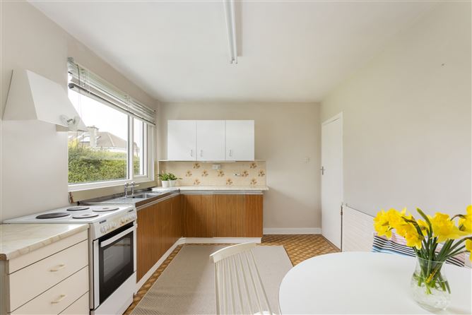 10 Hollywood Drive, Goatstown, Dublin 14