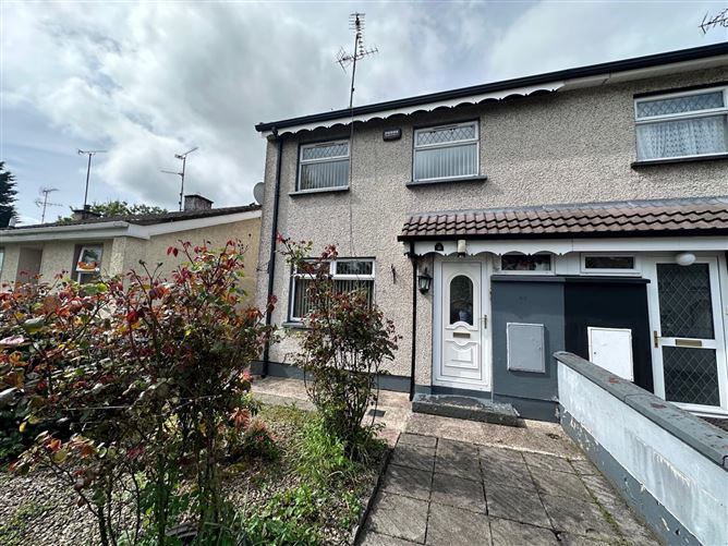 18 Cherry Park, Clones, Monaghan