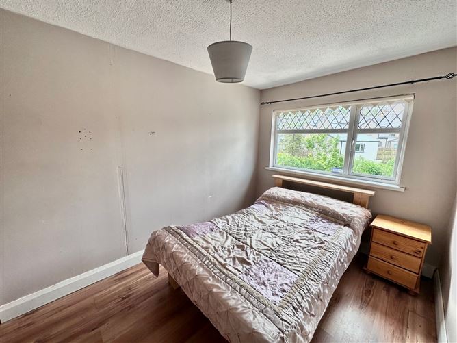 18 Cherry Park, Clones, Monaghan