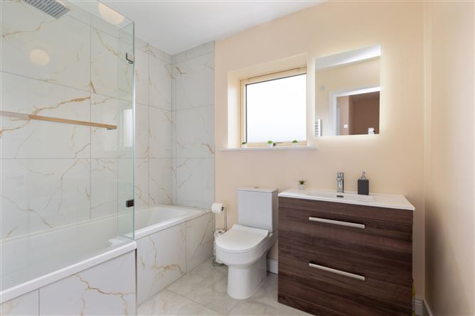 51 Rathmill Green, Rathmill Manor, Rathcoole, Co. Dublin