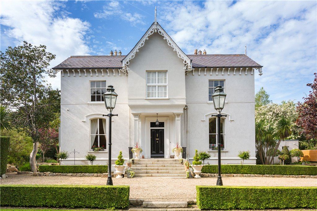 Aranmore, 21 Avoca Avenue, Blackrock, Co. Dublin