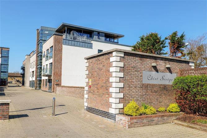 73 Cuirt Seoige, Bohermore, Galway City