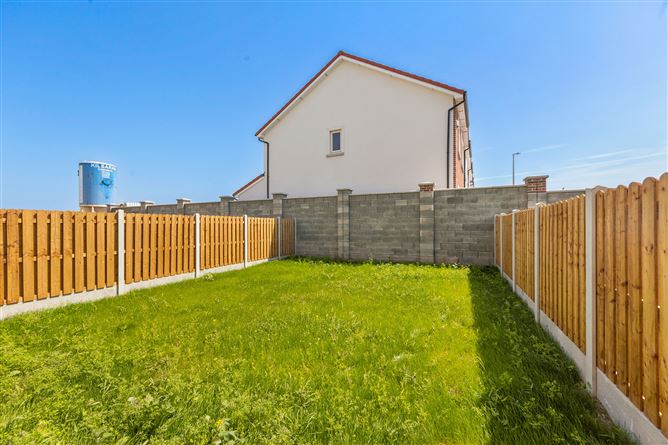 Photo 14 of 21 — Dublin Road, Enfield, Meath