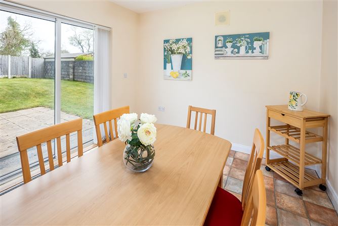 3 Orchard Gardens, Shanagarry, Cork