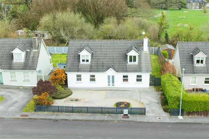 3 Orchard Gardens, Shanagarry, Cork